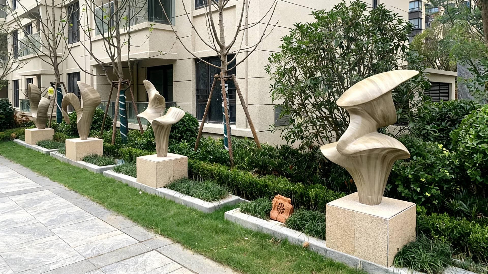 流云玻璃钢雕塑 · 住宅入口现代艺术景观